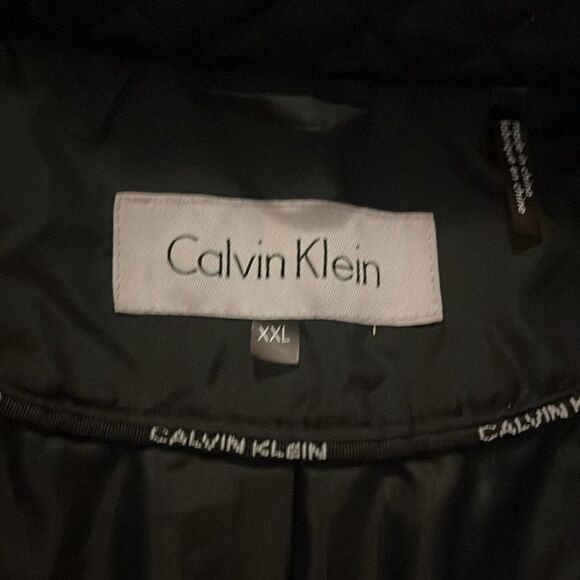 Calvin Klein quilted jacket - Picture 4 of 7